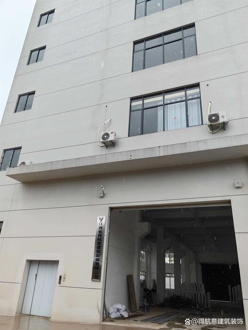 grc轻质构件逐渐成为热门选择 这种材料不仅能提升建筑外观质感,还能